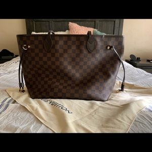 Louis Vuitton Neverfull MM